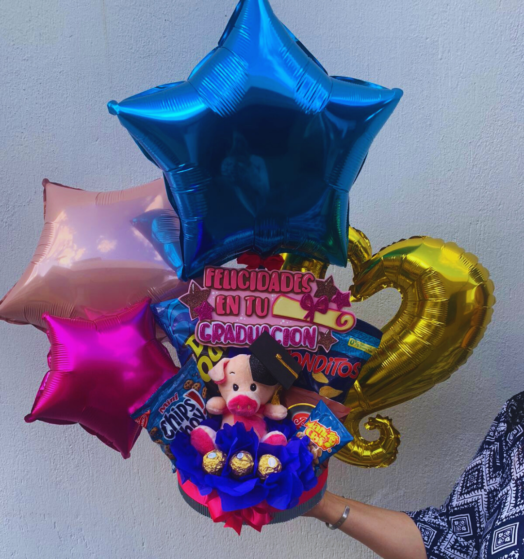 Regalo de Graduación con Peluche Rosado - Imagen 2