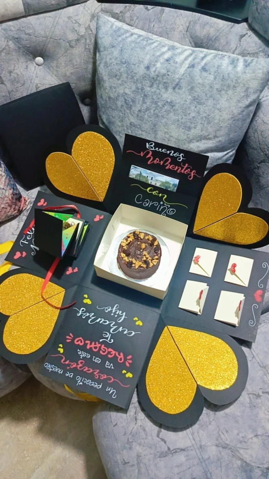 Caja explosiva corazón - Imagen 3